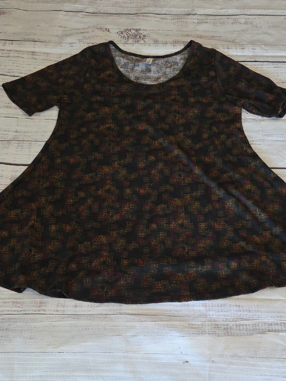 LuLaRoe Black Multi-Color Scoop Neck Tunic